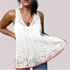 Anthropologie Daisy Field Tank Top by Vanessa Virginia